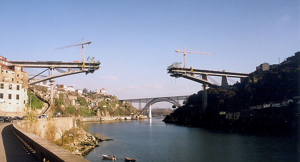Puente voladizo